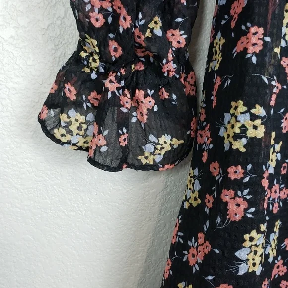 🌺 2 for $23 🌺 Free people bohemian flowy tunic - Picture 3 of 8